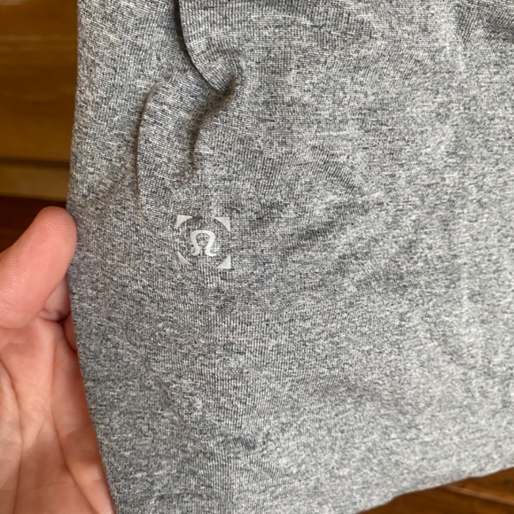 Lululemon Athletica Black Long Sleeve Tee - Picture 5 of 6